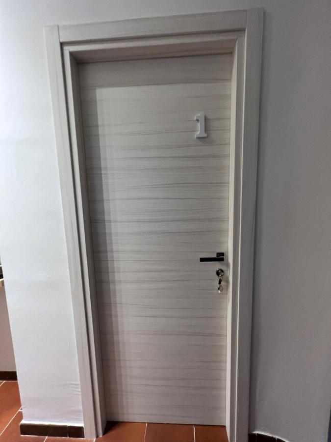 Marea Affittacamere Porto Empedocle Buitenkant foto