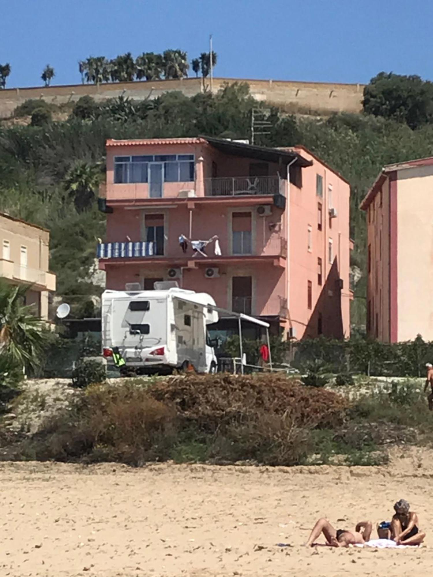 Marea Affittacamere Porto Empedocle Buitenkant foto